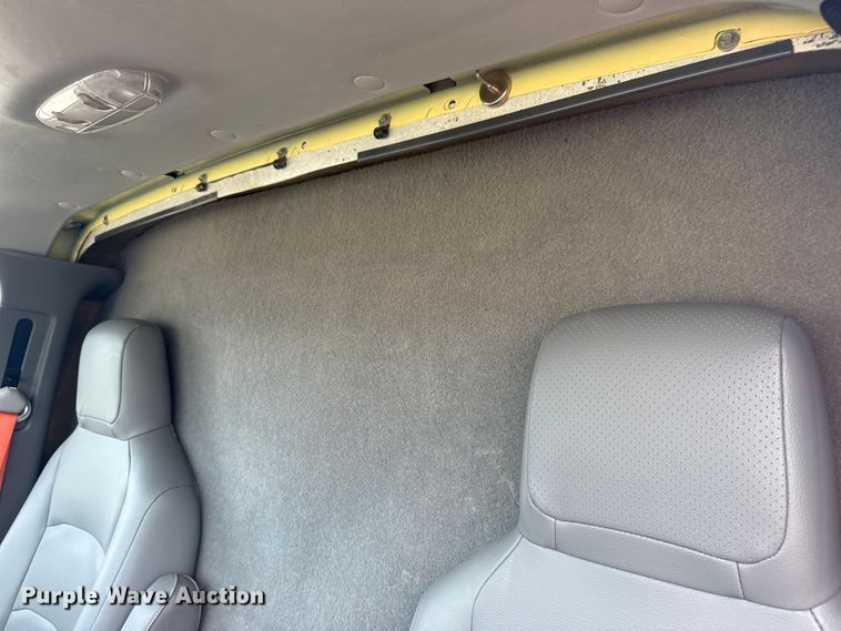 image for item NU9578 2021 Ford E450 Super Duty delivery truck