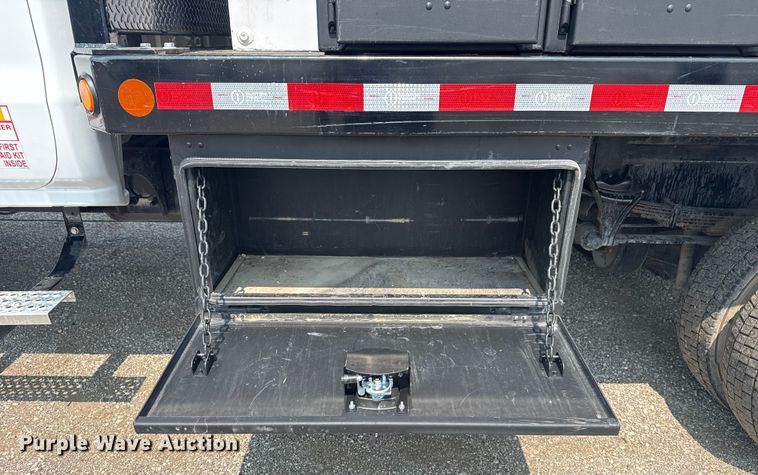 image for item NU9592 2022 Chevrolet Silverado 5500HD Crew Cab flatbed truck