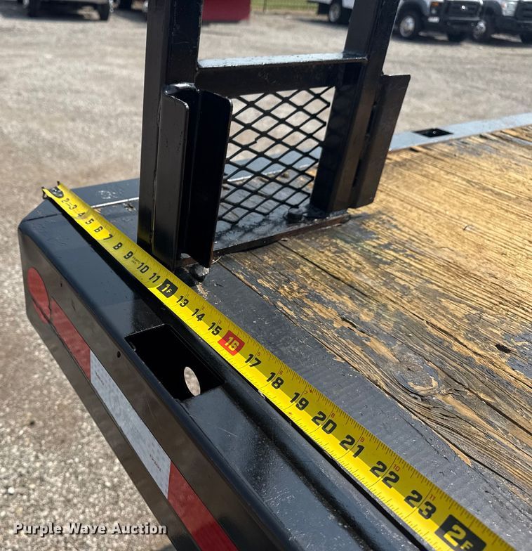 image for item NU9592 2022 Chevrolet Silverado 5500HD Crew Cab flatbed truck