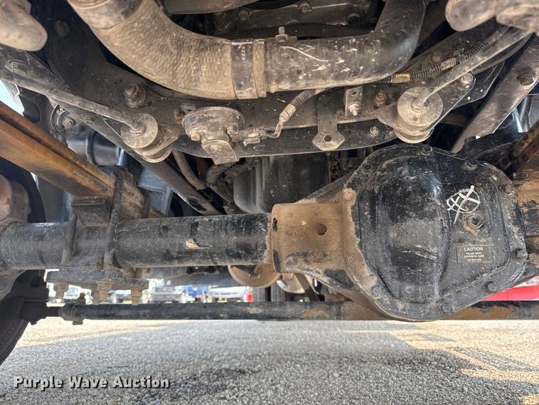 image for item NU9592 2022 Chevrolet Silverado 5500HD Crew Cab flatbed truck