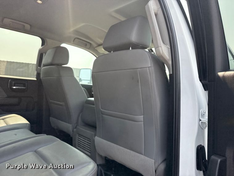 image for item NU9592 2022 Chevrolet Silverado 5500HD Crew Cab flatbed truck