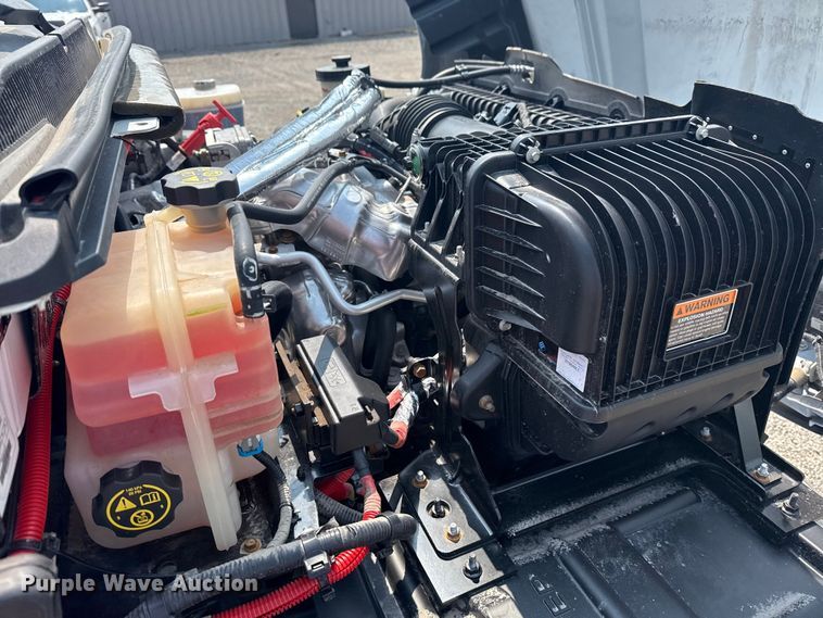 image for item NU9592 2022 Chevrolet Silverado 5500HD Crew Cab flatbed truck