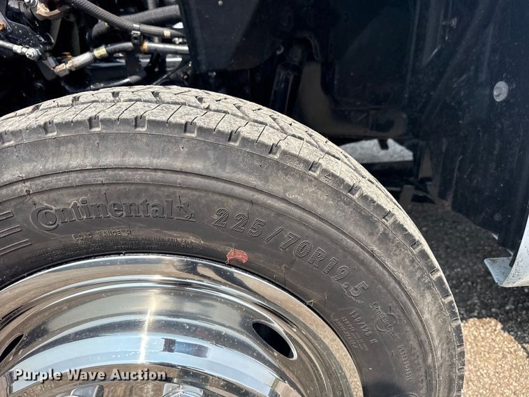 image for item NU9592 2022 Chevrolet Silverado 5500HD Crew Cab flatbed truck