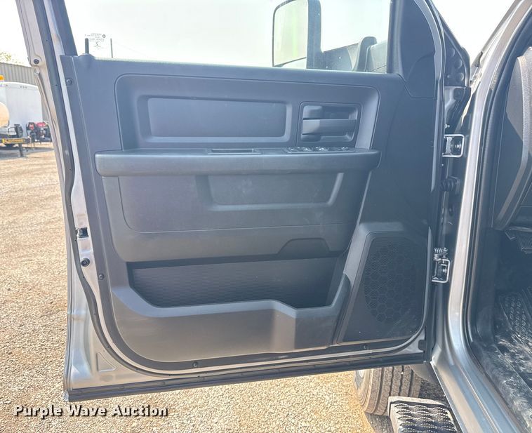 image for item NU9594 2022 RAM 5500 Crew Cab flatbed truck