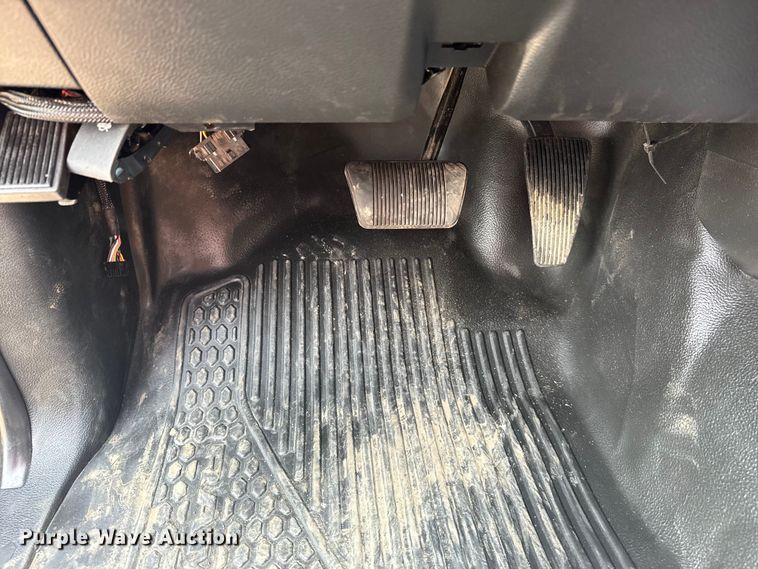 image for item NU9594 2022 RAM 5500 Crew Cab flatbed truck