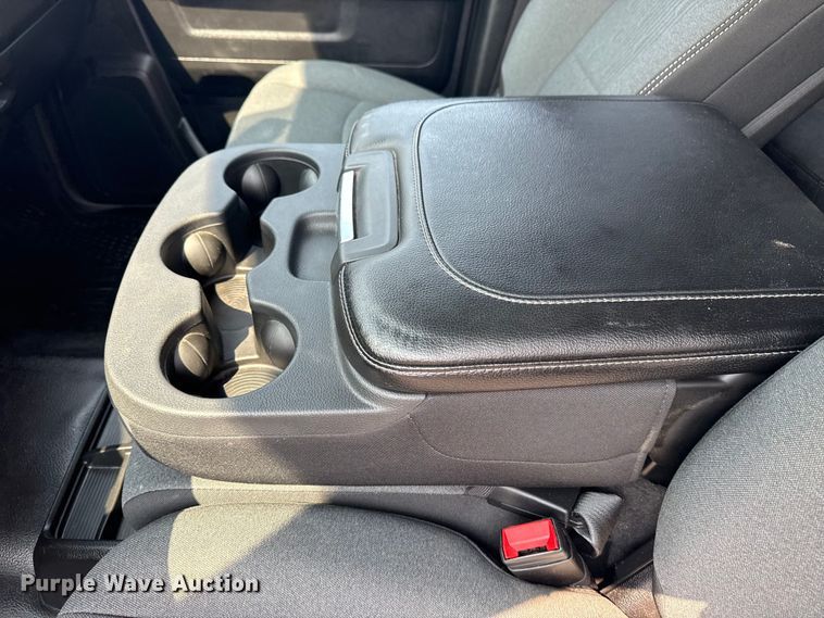 image for item NU9594 2022 RAM 5500 Crew Cab flatbed truck