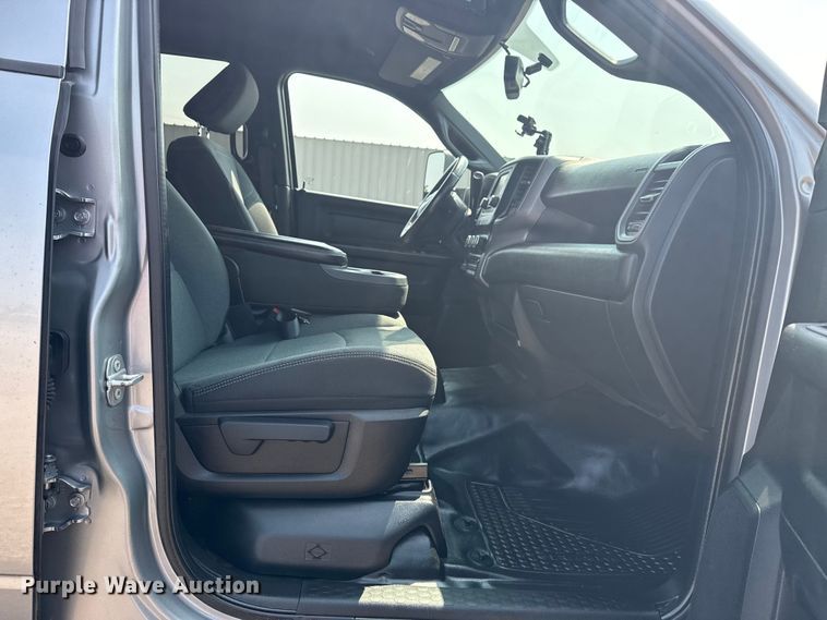 image for item NU9594 2022 RAM 5500 Crew Cab flatbed truck