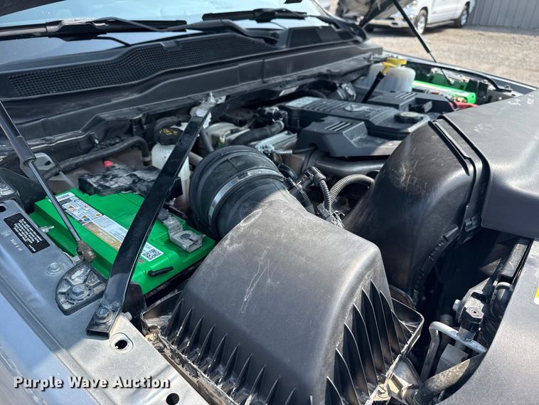 image for item NU9594 2022 RAM 5500 Crew Cab flatbed truck