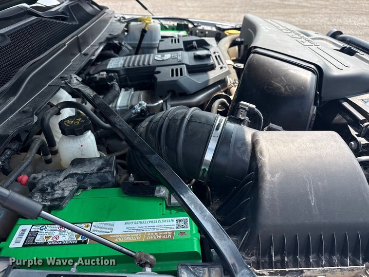 image for item NU9594 2022 RAM 5500 Crew Cab flatbed truck