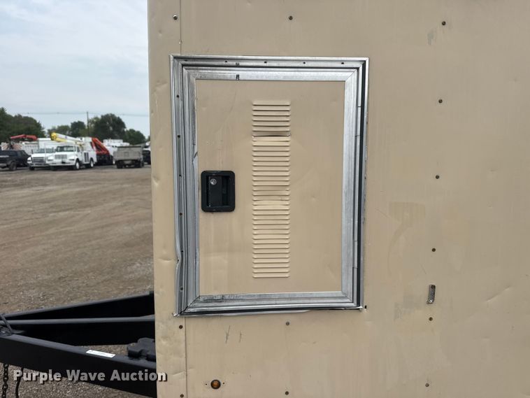 image for item NU9602 2008 Wells Cargo enclosed cargo trailer
