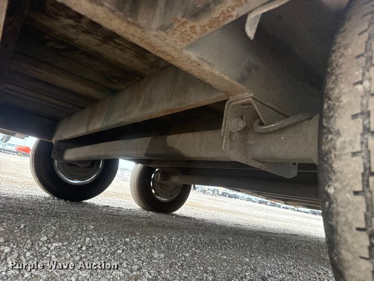 image for item NU9602 2008 Wells Cargo enclosed cargo trailer