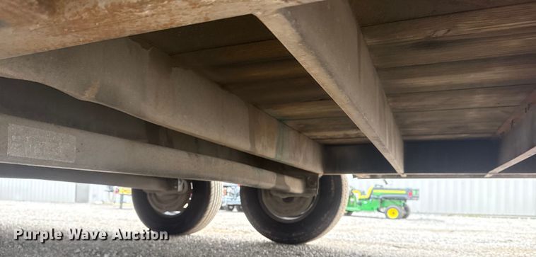 image for item NU9602 2008 Wells Cargo enclosed cargo trailer