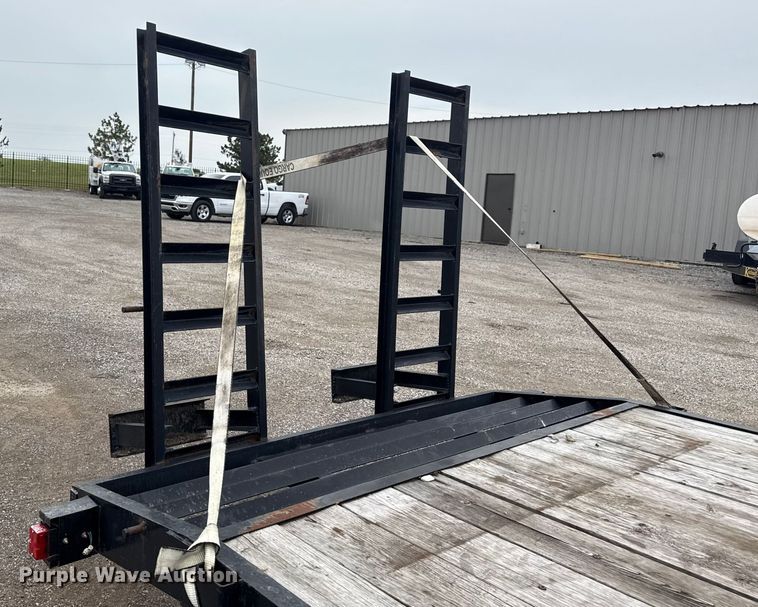 image for item NU9605 2022 Triple Crown Trailers EFC7X1810K utility trailer