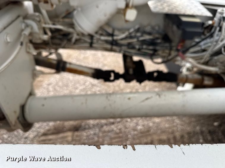 image for item NU9606 2011 Freightliner Business Class M2 propane delivery truck