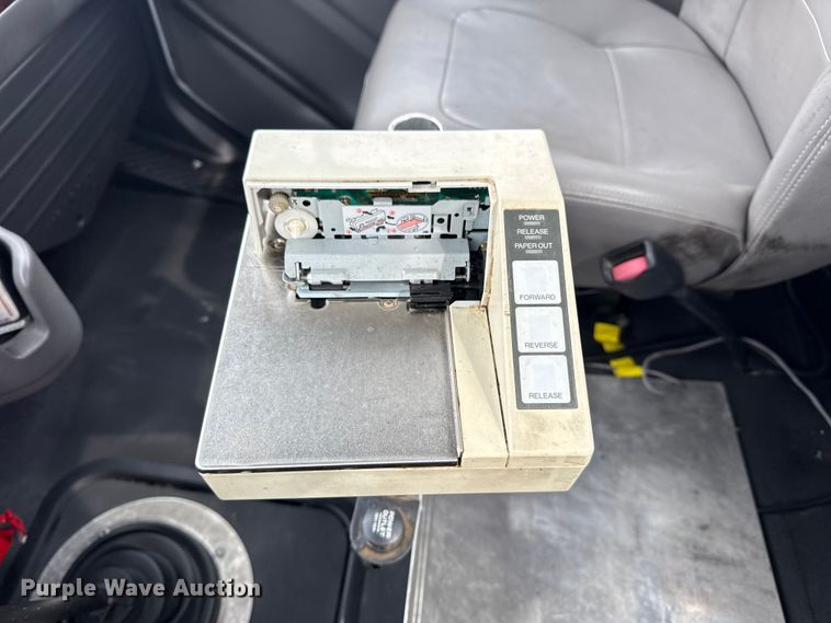 image for item NU9606 2011 Freightliner Business Class M2 propane delivery truck