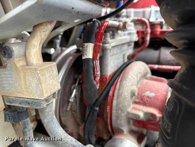 image for item NU9606 2011 Freightliner Business Class M2 propane delivery truck