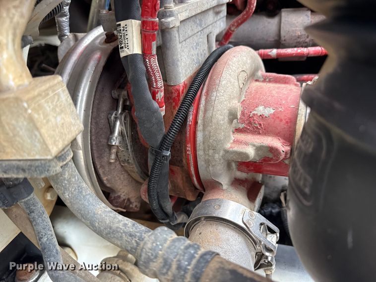 image for item NU9606 2011 Freightliner Business Class M2 propane delivery truck