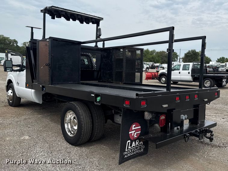 image for item NU9608 2012 Ford F350 Super Duty flatbed pickup truck