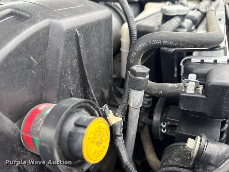 image for item NU9608 2012 Ford F350 Super Duty flatbed pickup truck