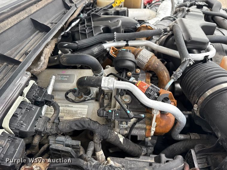 image for item NU9608 2012 Ford F350 Super Duty flatbed pickup truck