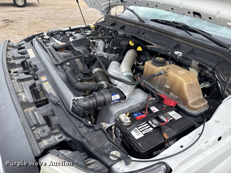 image for item NU9608 2012 Ford F350 Super Duty flatbed pickup truck