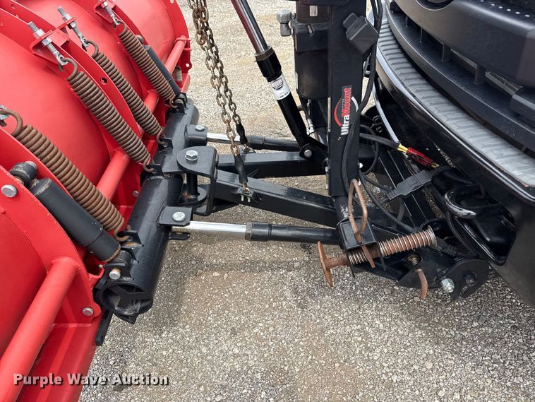 image for item NU9609 2012 Ford F350 Super Duty Crew Cab flatbed pickup truck