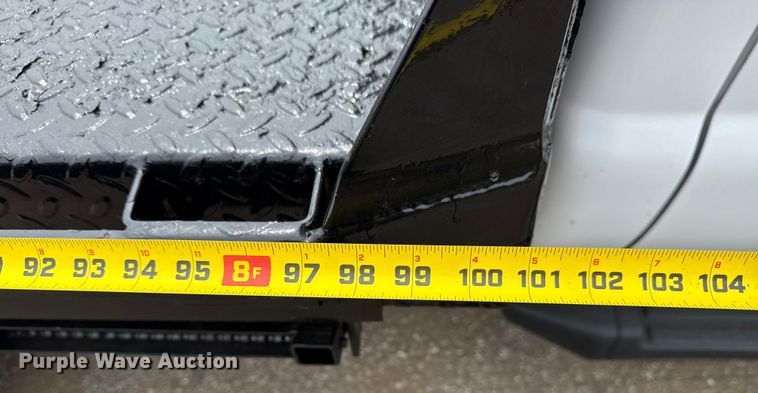 image for item NU9609 2012 Ford F350 Super Duty Crew Cab flatbed pickup truck