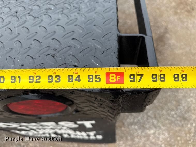 image for item NU9609 2012 Ford F350 Super Duty Crew Cab flatbed pickup truck