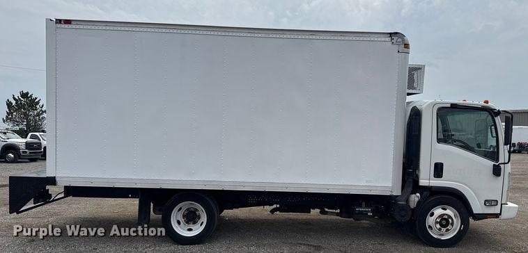 image for item NU9613 2012 Isuzu NPR box truck