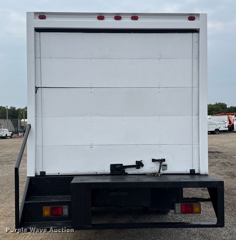 image for item NU9613 2012 Isuzu NPR box truck