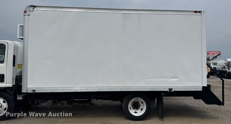 image for item NU9613 2012 Isuzu NPR box truck