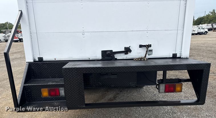 image for item NU9613 2012 Isuzu NPR box truck