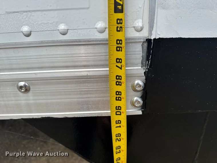 image for item NU9613 2012 Isuzu NPR box truck