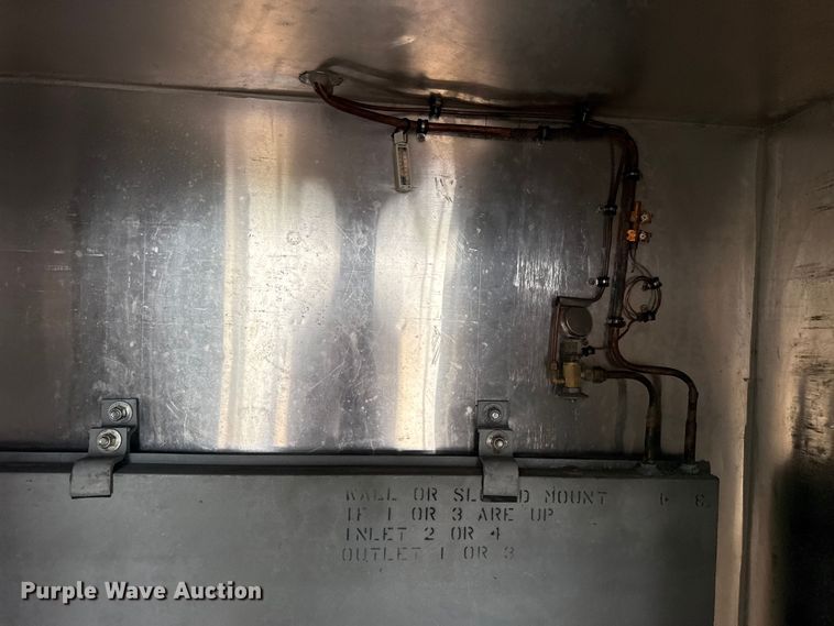 image for item NU9613 2012 Isuzu NPR box truck