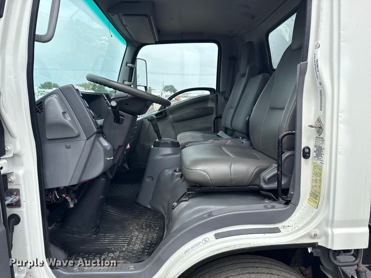 image for item NU9613 2012 Isuzu NPR box truck