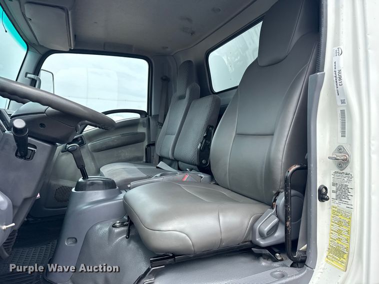 image for item NU9613 2012 Isuzu NPR box truck