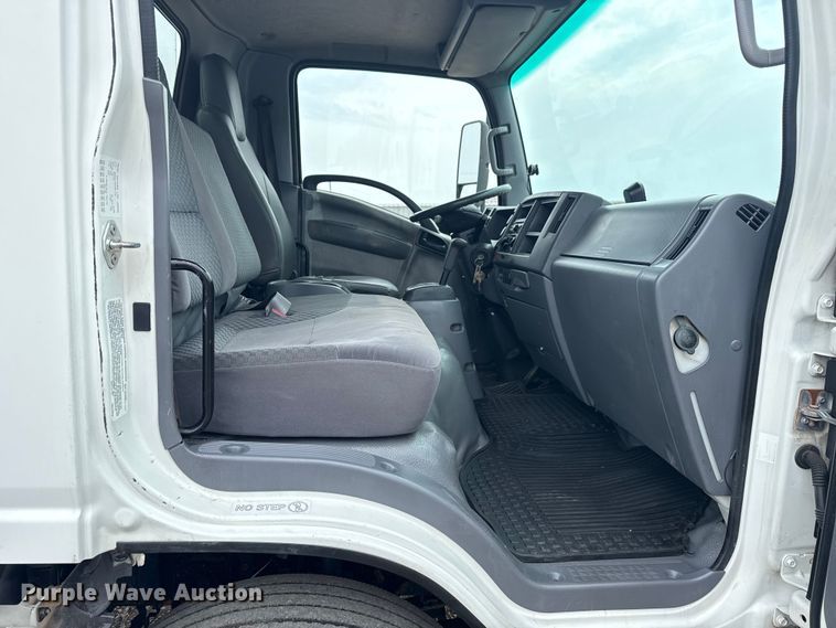 image for item NU9613 2012 Isuzu NPR box truck