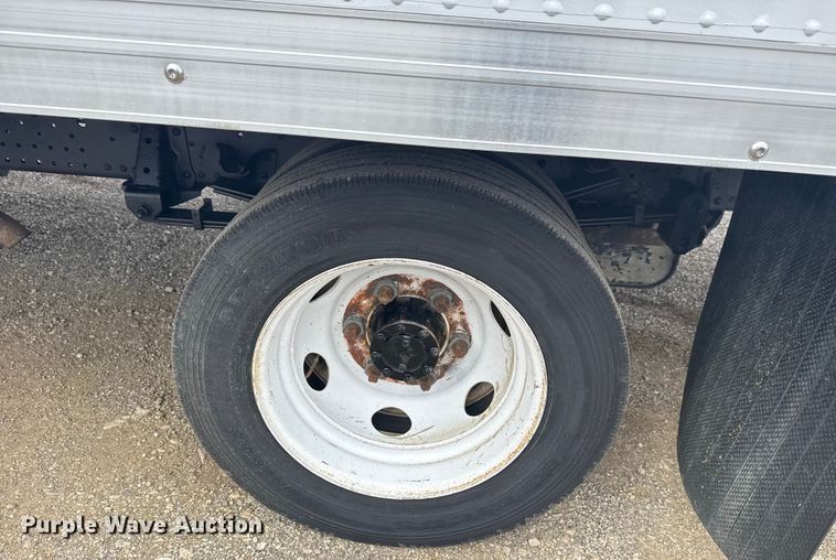 image for item NU9613 2012 Isuzu NPR box truck