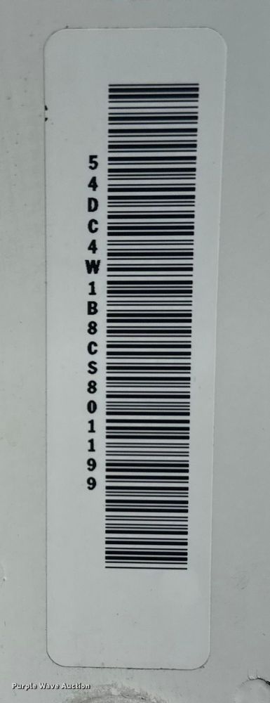 image for item NU9613 2012 Isuzu NPR box truck