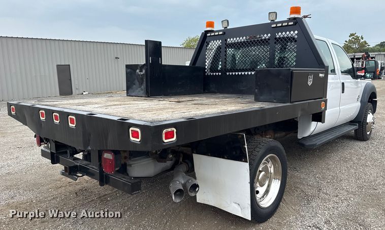 image for item NU9616 2016 Ford F550 Super Duty Crew Cab flatbed truck