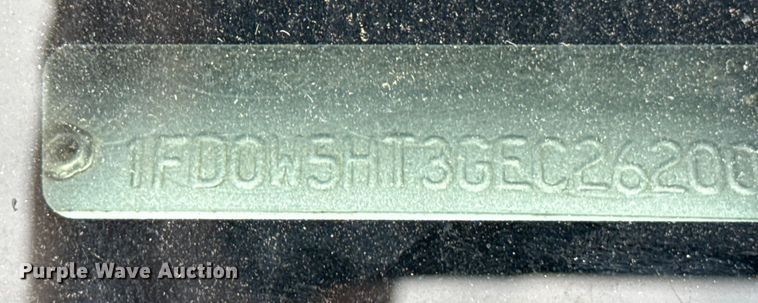 image for item NU9616 2016 Ford F550 Super Duty Crew Cab flatbed truck