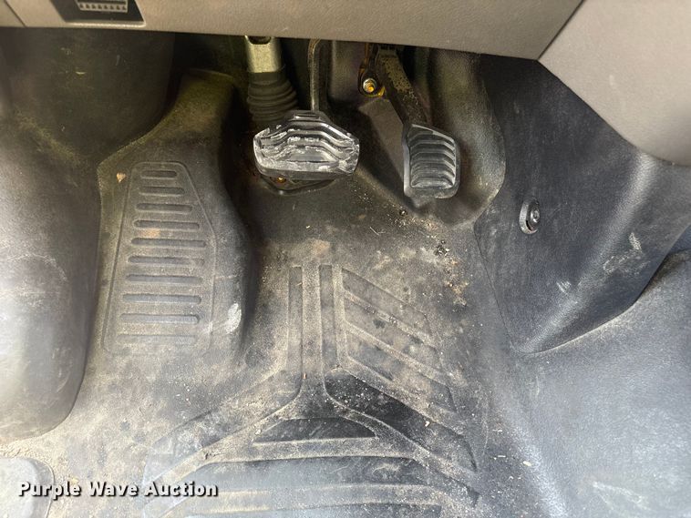 image for item YA0619 2020 Ford Transit 250 van