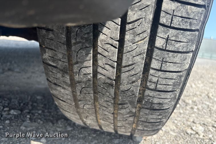 image for item YA0619 2020 Ford Transit 250 van