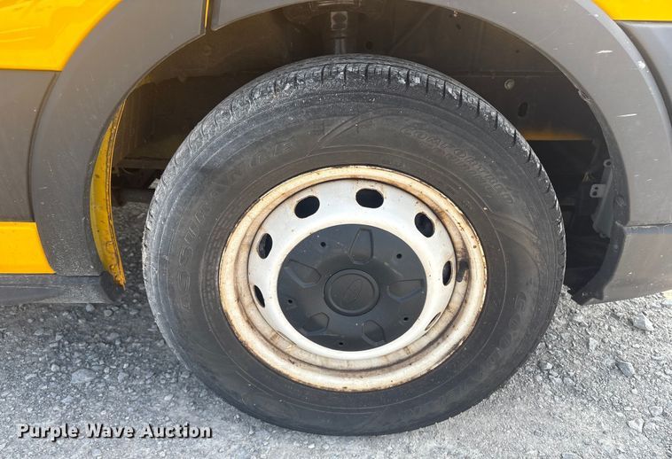 image for item YA0619 2020 Ford Transit 250 van