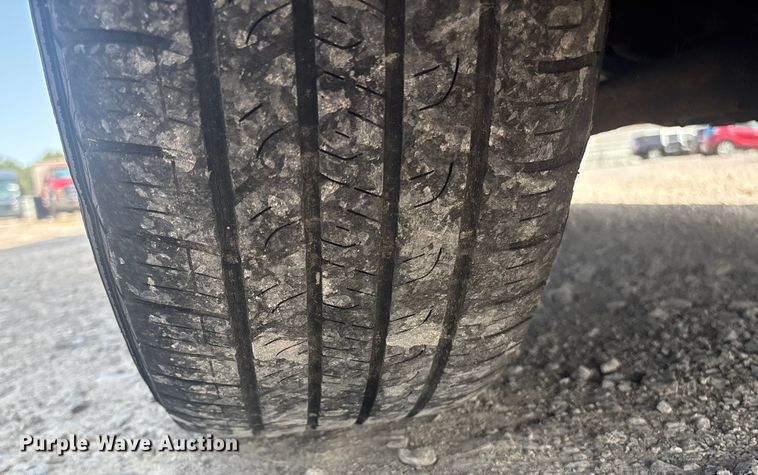 image for item YA0619 2020 Ford Transit 250 van