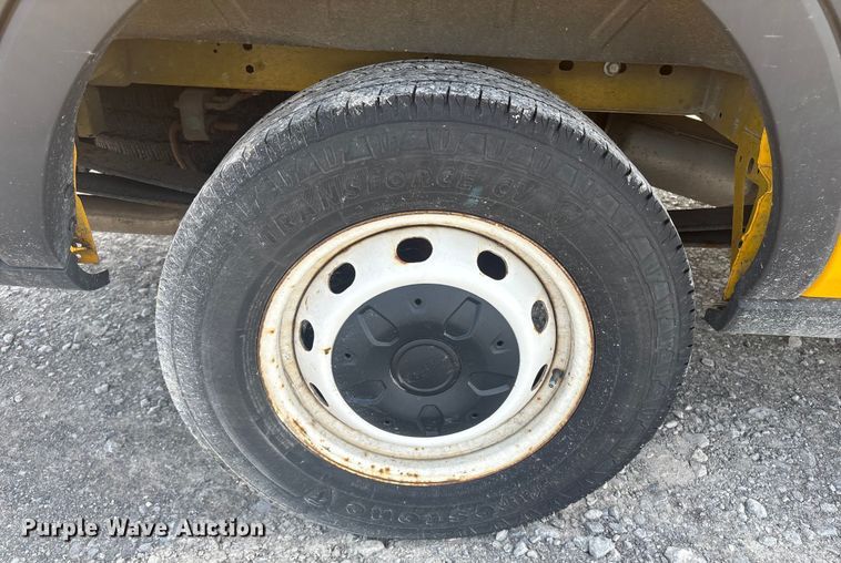 image for item YA0619 2020 Ford Transit 250 van