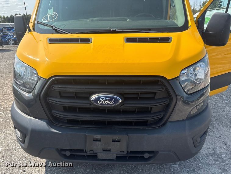 image for item YA0619 2020 Ford Transit 250 van