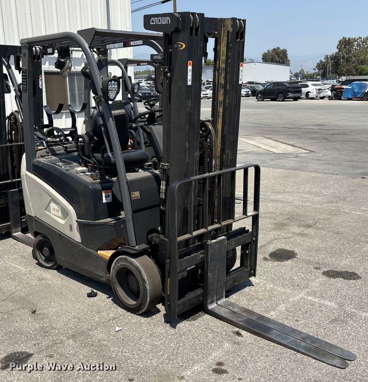 image for item YA0739 Crown CGC20SC-9 forklift
