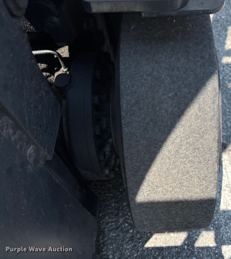 image for item YA0739 Crown CGC20SC-9 forklift