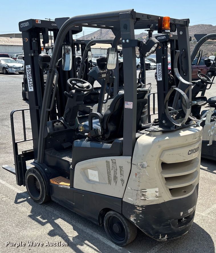 image for item YA0740 Crown CGC20SC-9 forklift